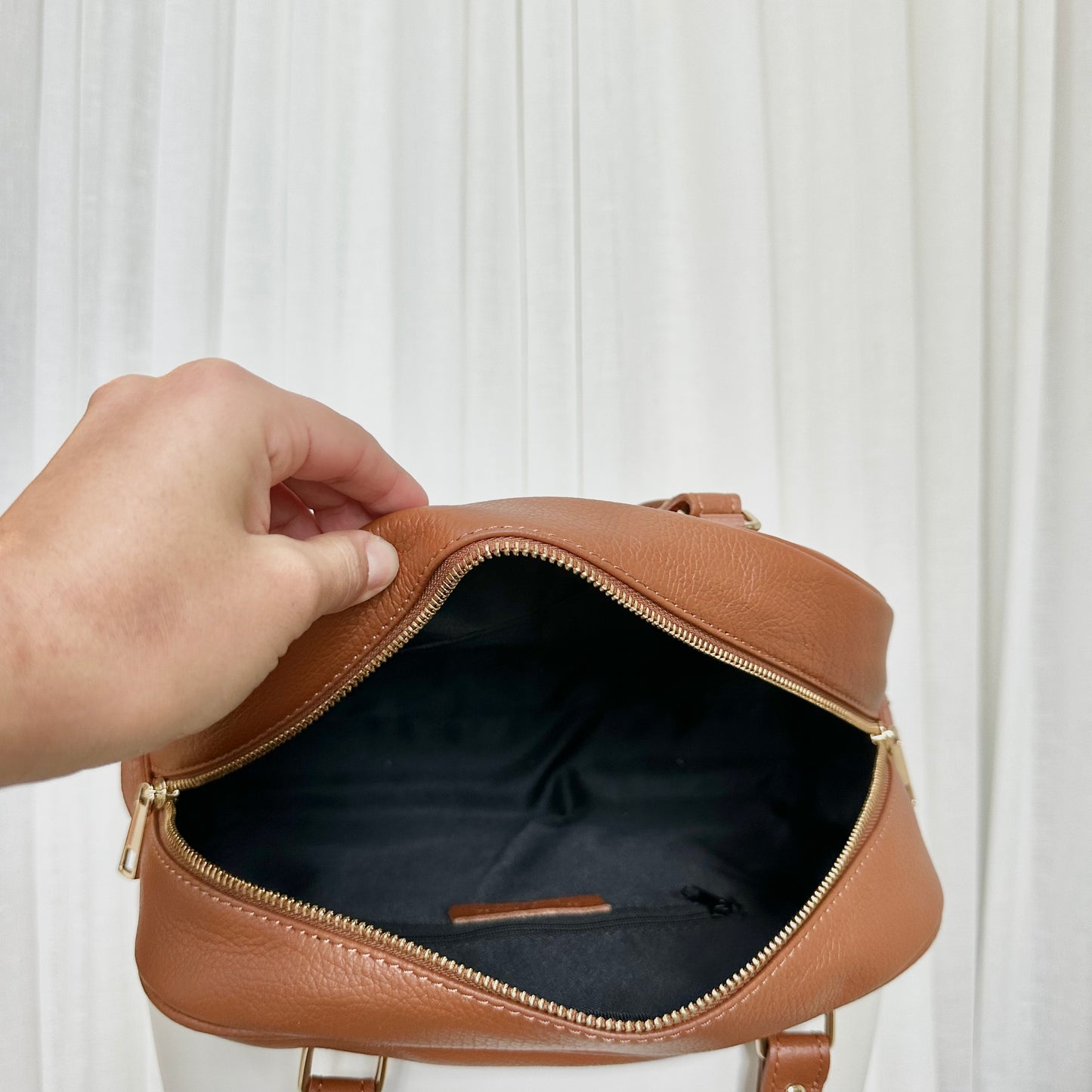 SAMPLE SALE - Tan Large Leather Bowler Bag