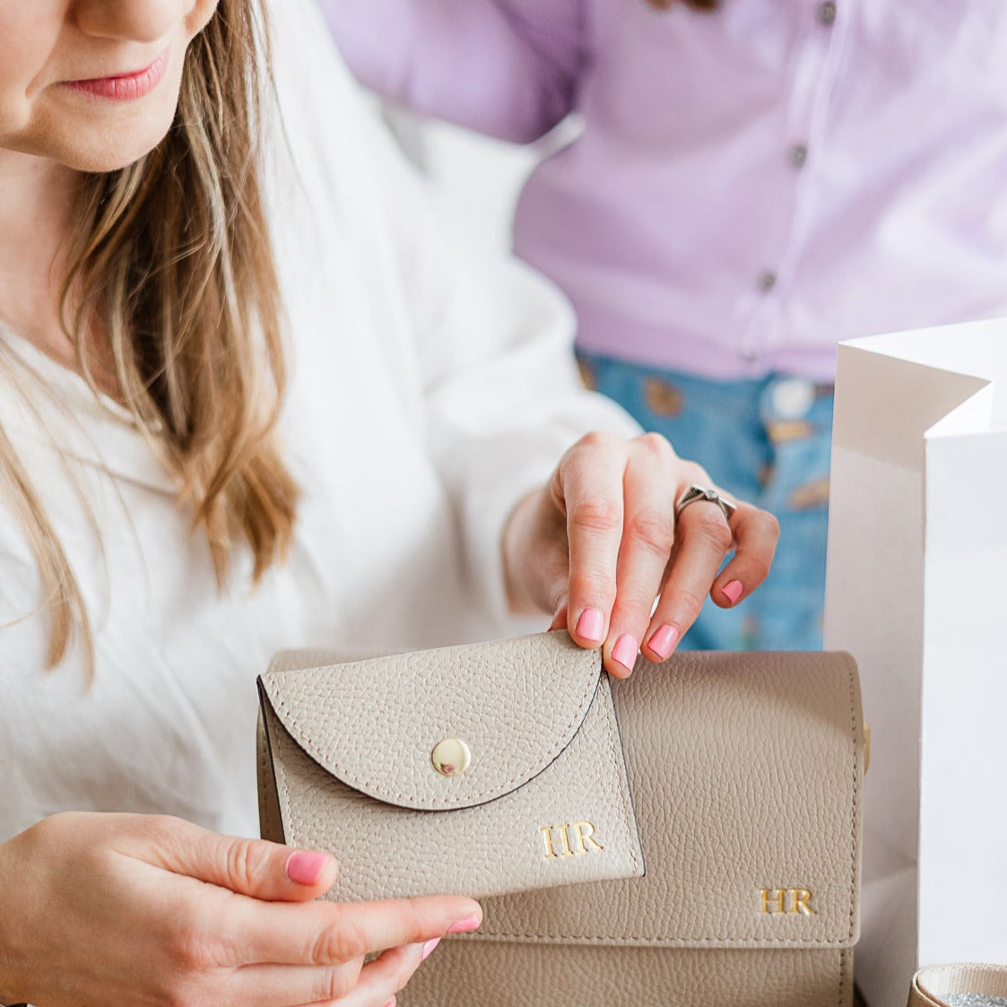 Bella Personalised Leather Card Coin Purse – OLIVIA AND GRAY LTD