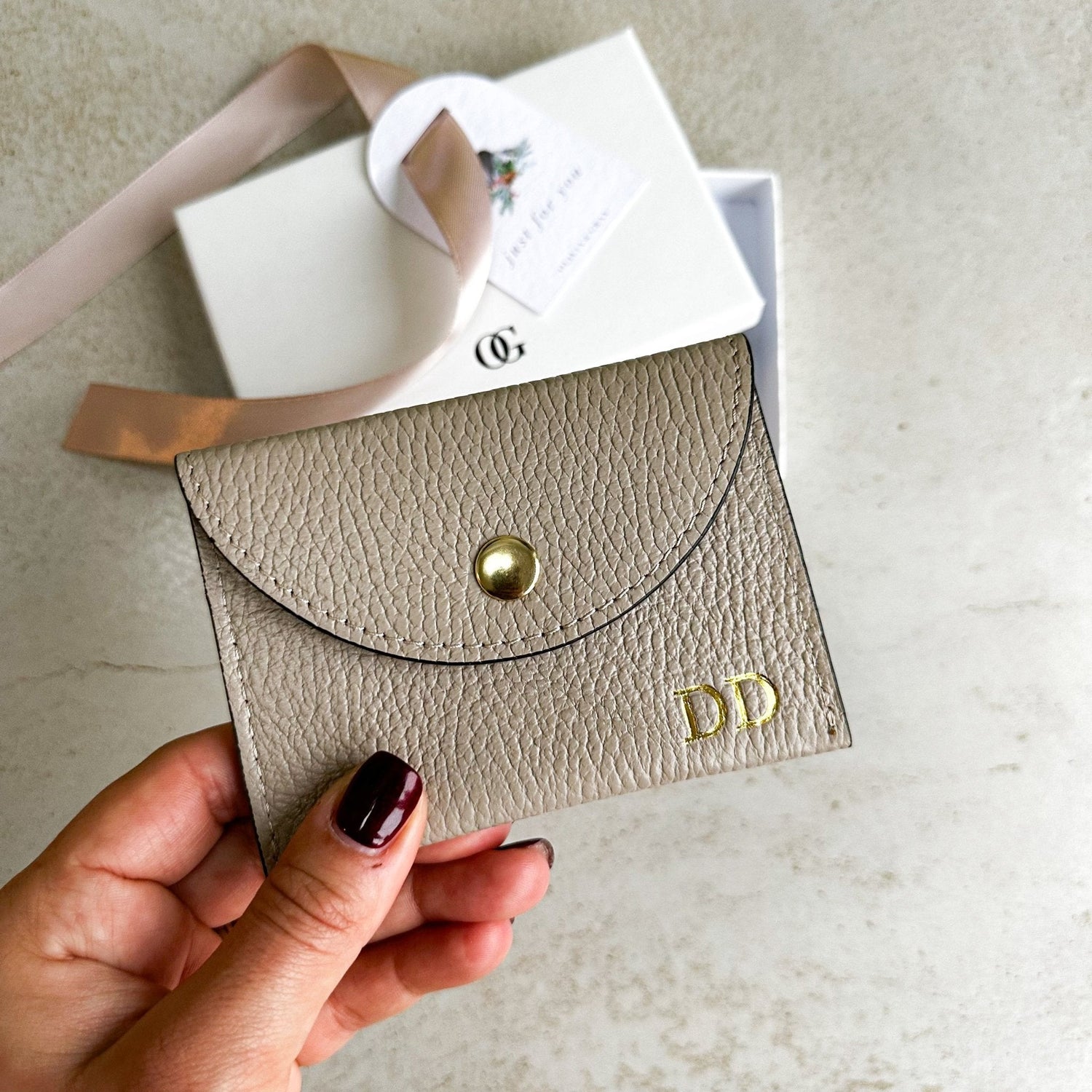 KEYRINGS AND PURSES - OLIVIA AND GRAY LTD