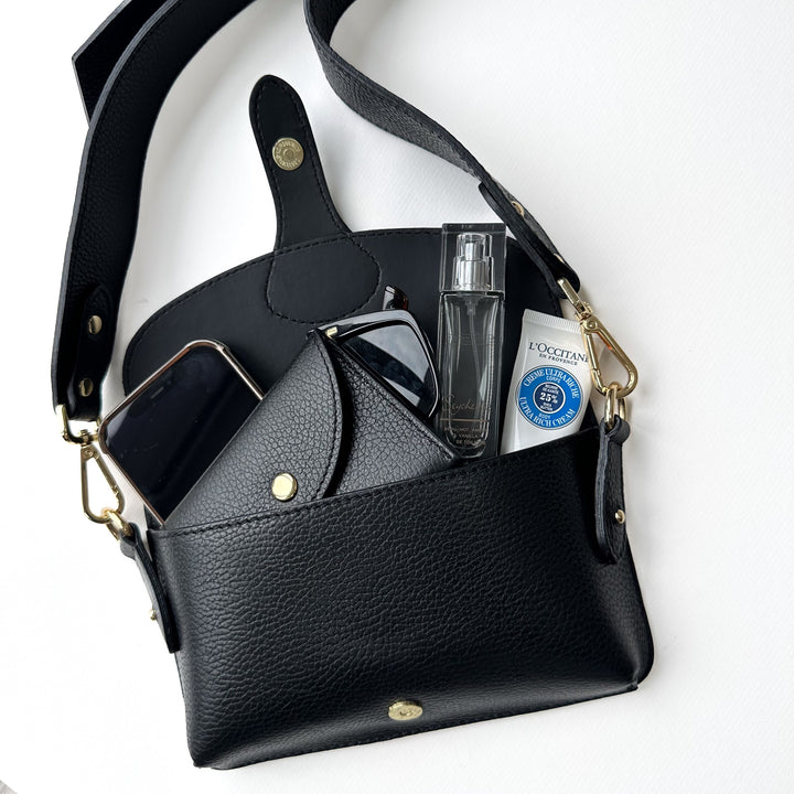What fits in your leather bag