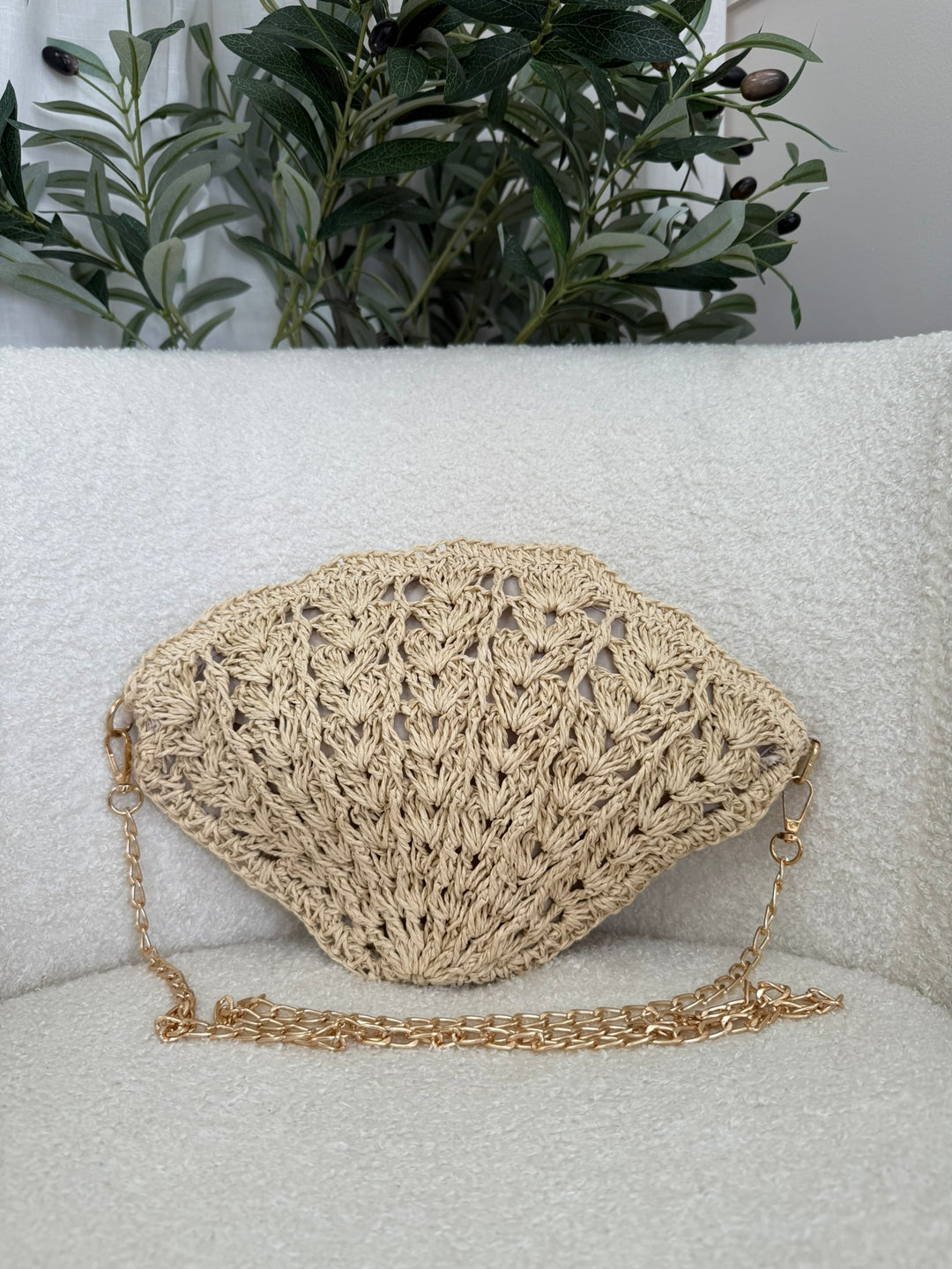 Shell Straw bag