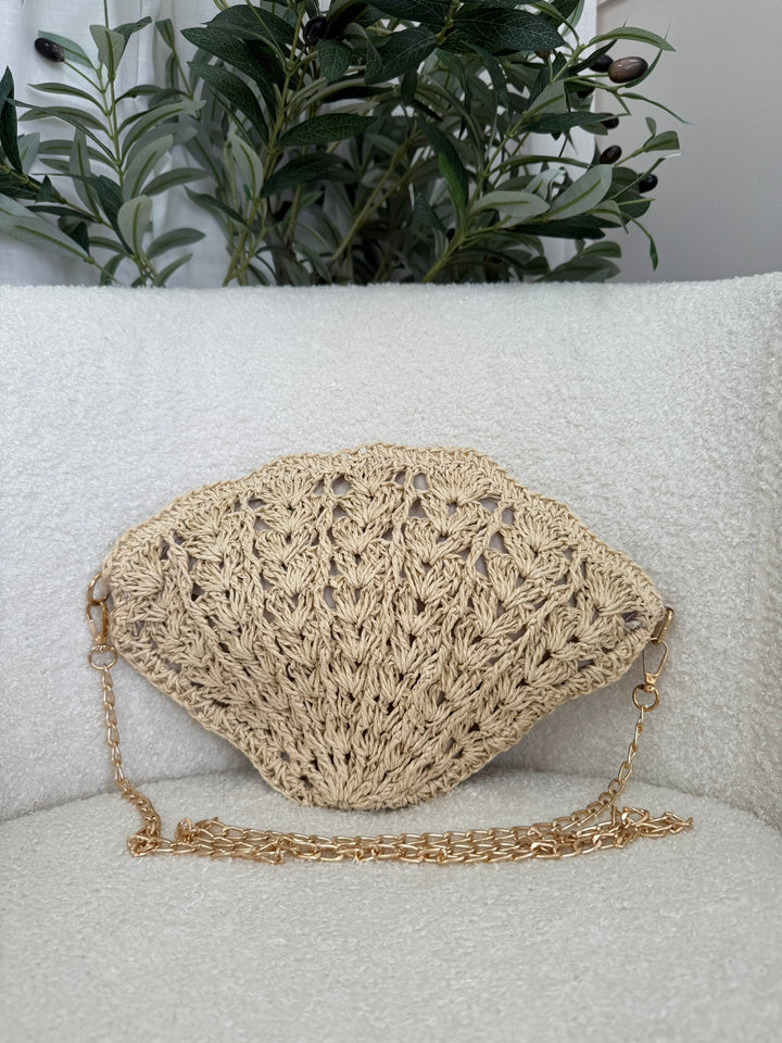 Shell Straw bag