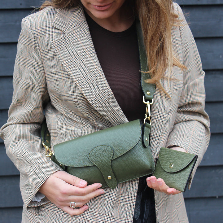 Arabella with a pairs with bella purse