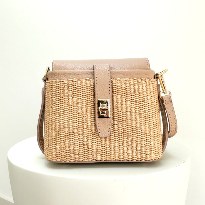 SMOKE ROSE RAFFIA FIN BAG BY OLIVIA AND GRAY 